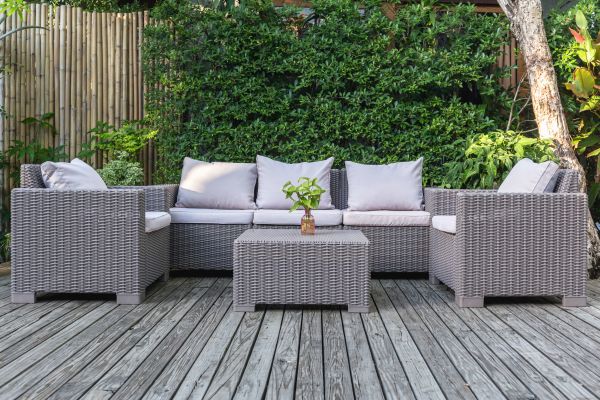 Patio Set Assembly in Reston